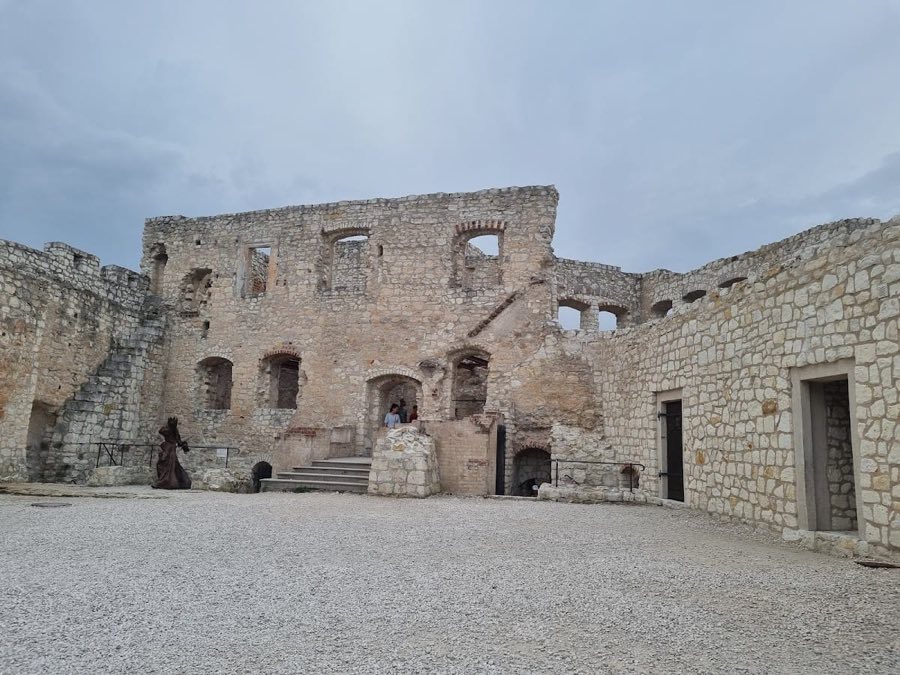 Kazimierz Dolny Castle image