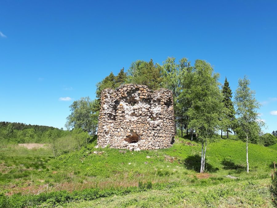 Rozbeķi Castle image