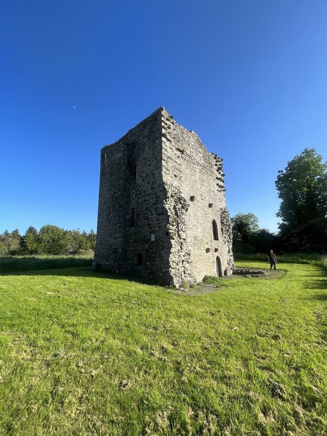 Threecastles Castle image