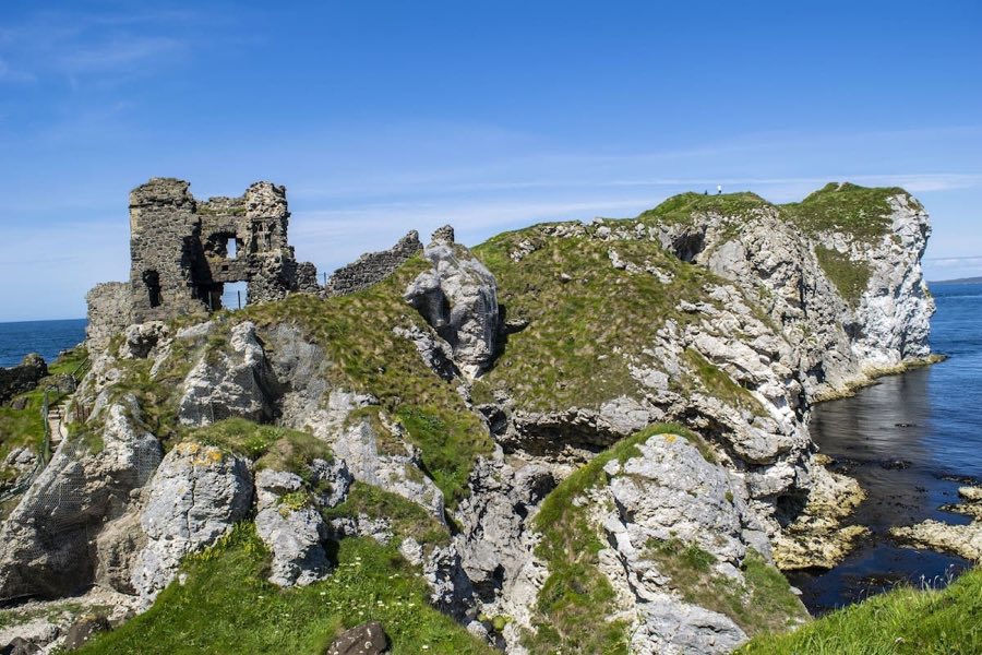 Kinbane Castle image
