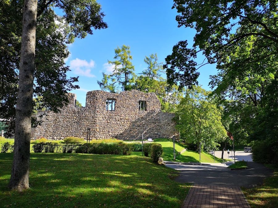 Valmiera Castle image