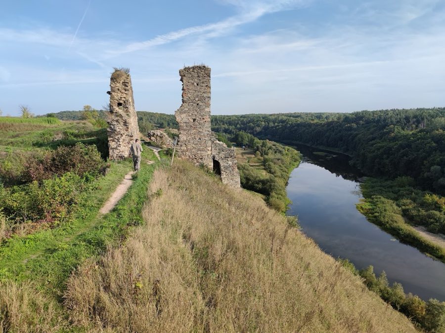 Hubkiv (Gubkiv) Castle image