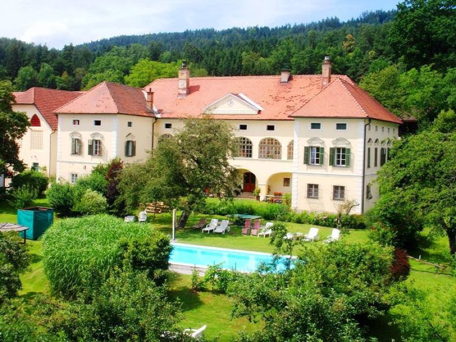 Schloss Gundersdorf image