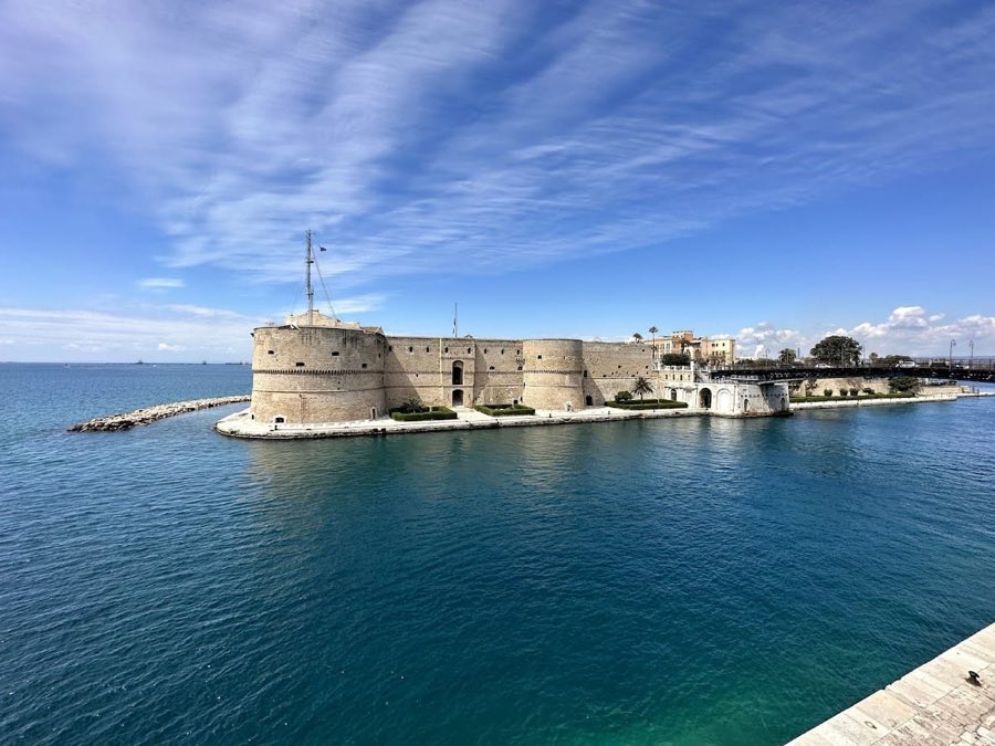 Castello Aragonese, Taranto image