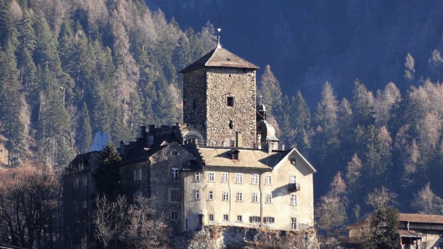Ortenstein Castle image