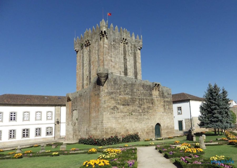 Castle of Chaves image
