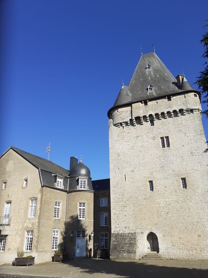 Hollenfels Castle image