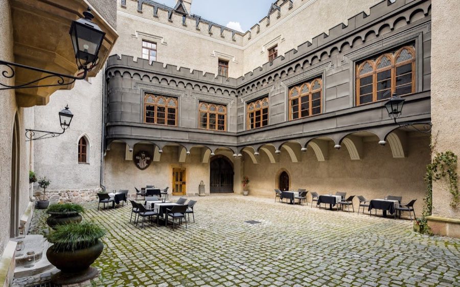 Fischbach Castle image