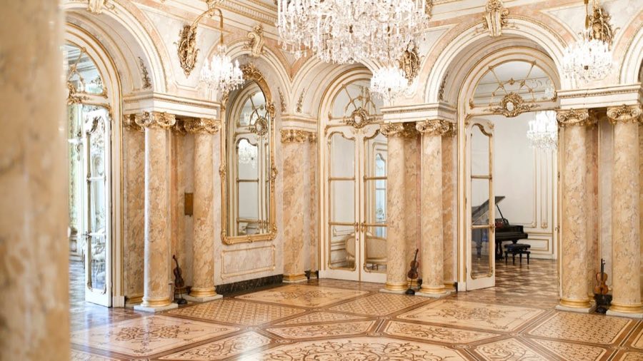 Palais Coburg image