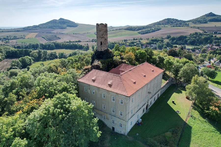 Skalka Castle image