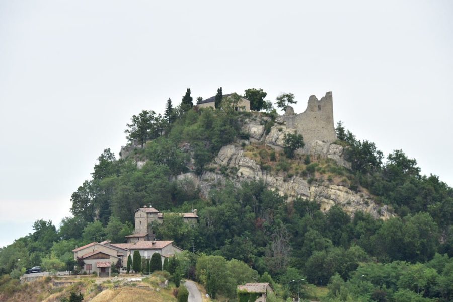 Canossa Castle image