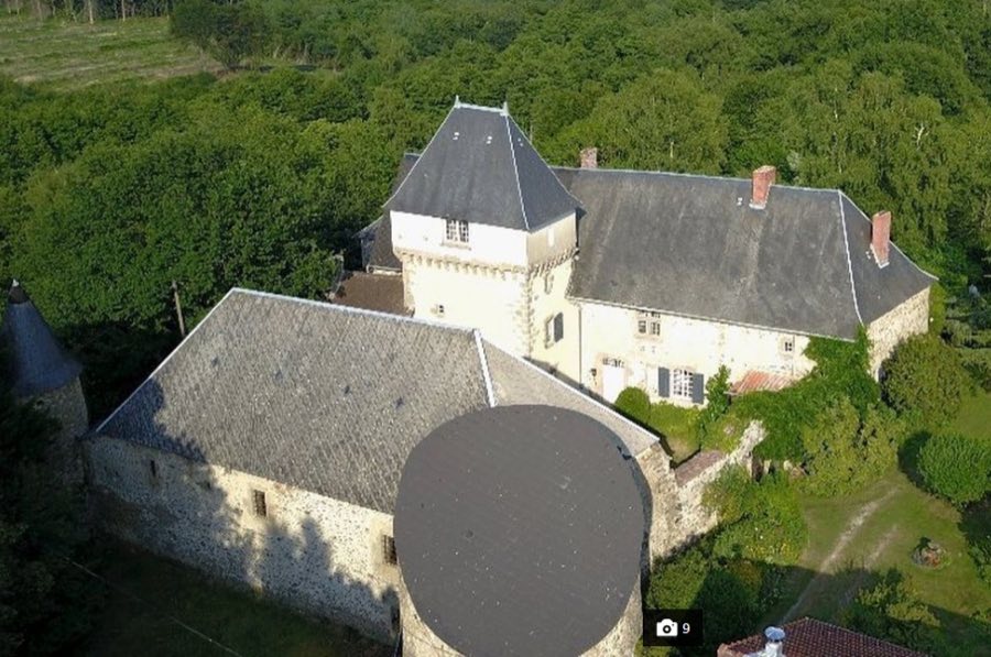 Château de Montautre image