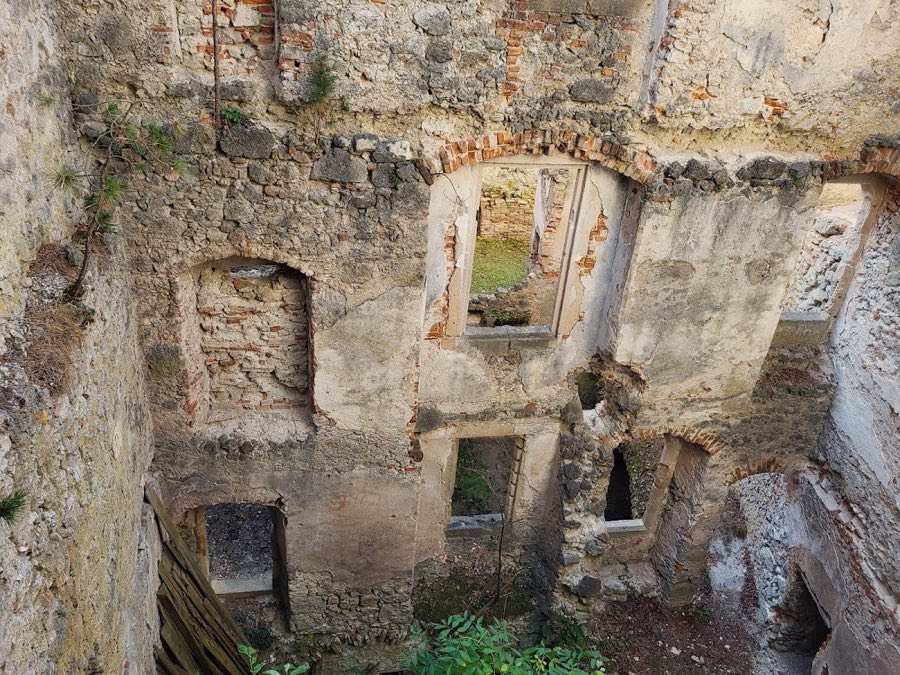 Merkenstein Ruins image