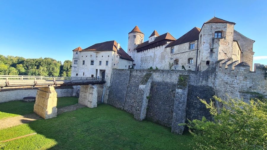 Burghausen Castle image