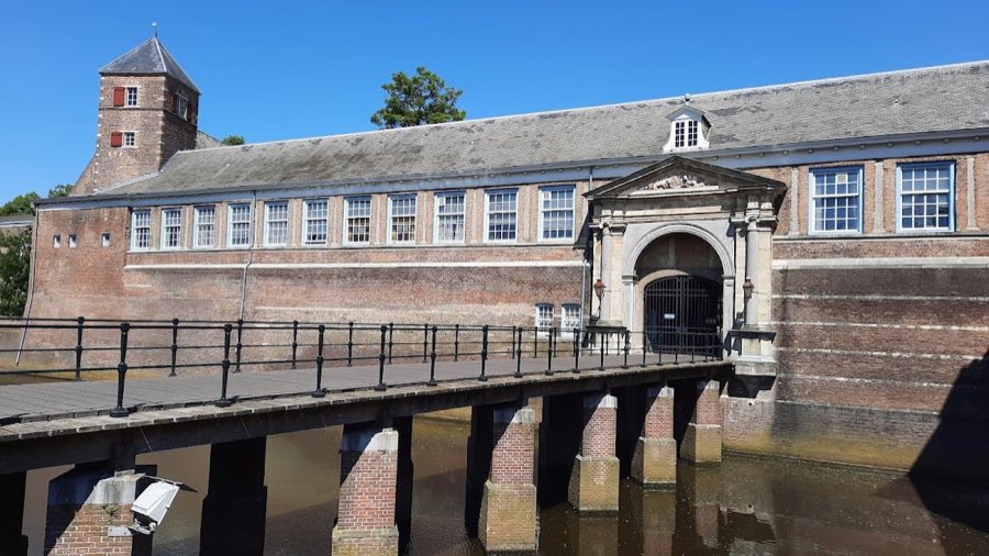 Breda Castle image