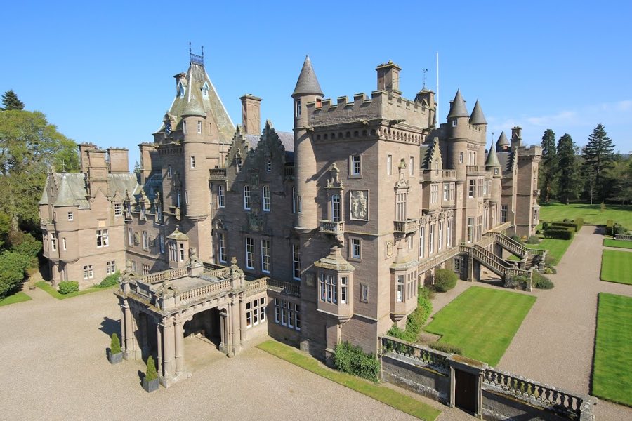 Kinnaird Castle image