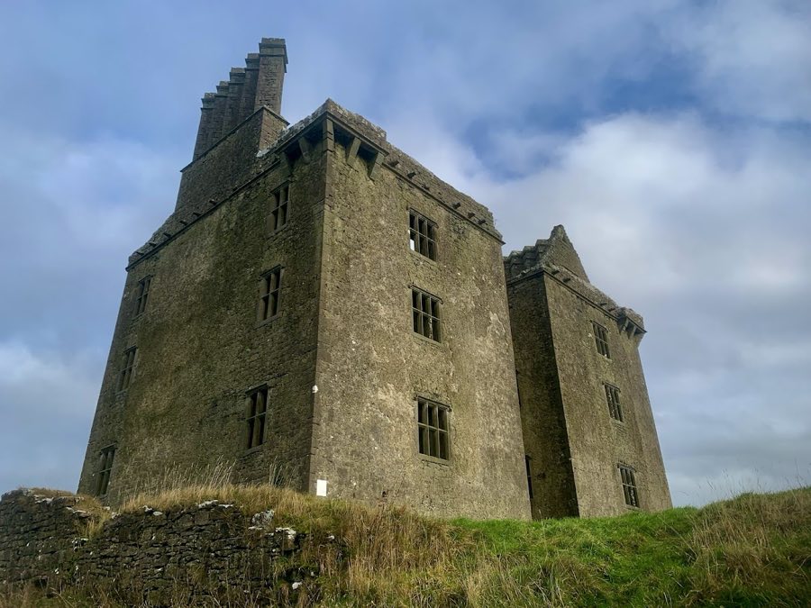 Glinsk Castle image