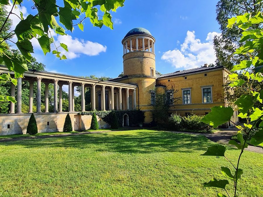 Lindstedt Castle image