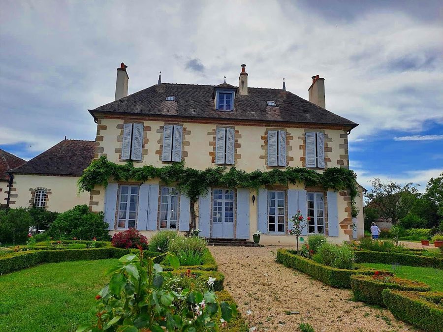 Château de Charnes image