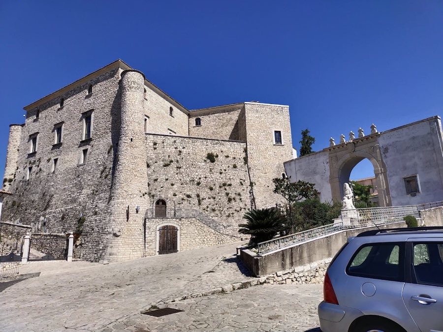 Castello della Leonessa image
