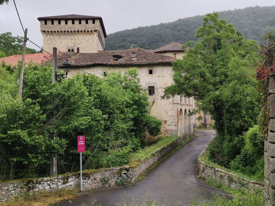 Convent and Palace of Quejana image