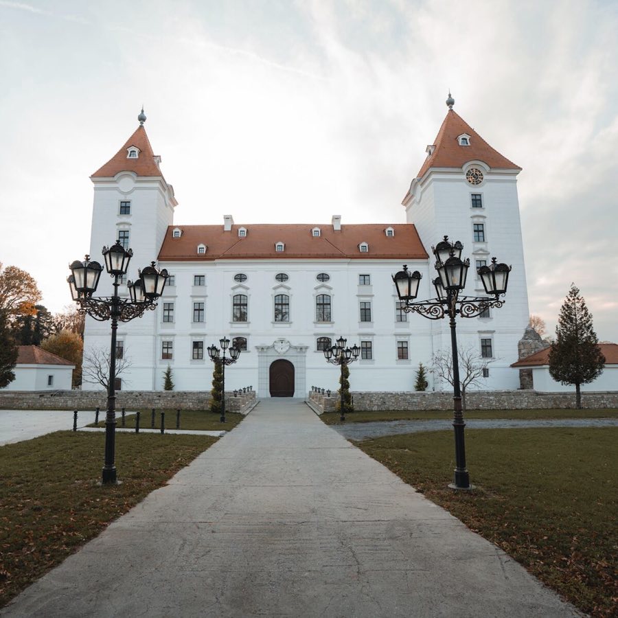 Schloss Ebenfurth image