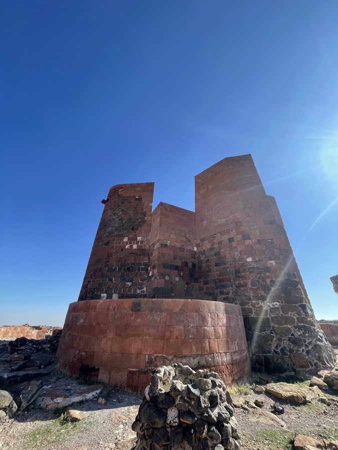 Dashtadem Fortress image