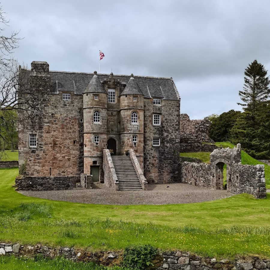 Rowallan Castle image