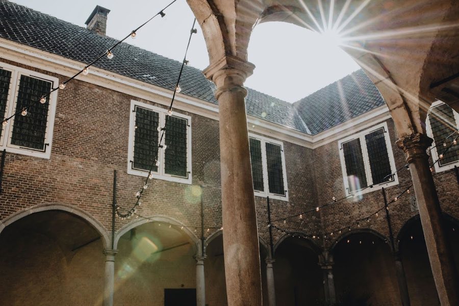 Dussen Castle image