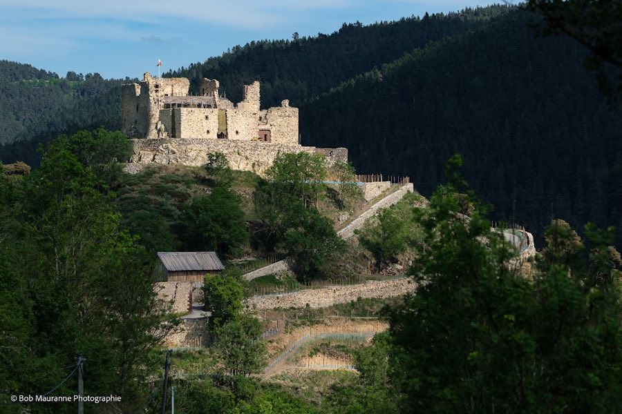 Château de Beaufort image