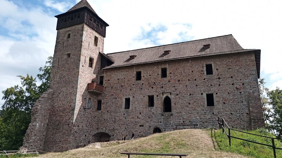 Litice Castle image