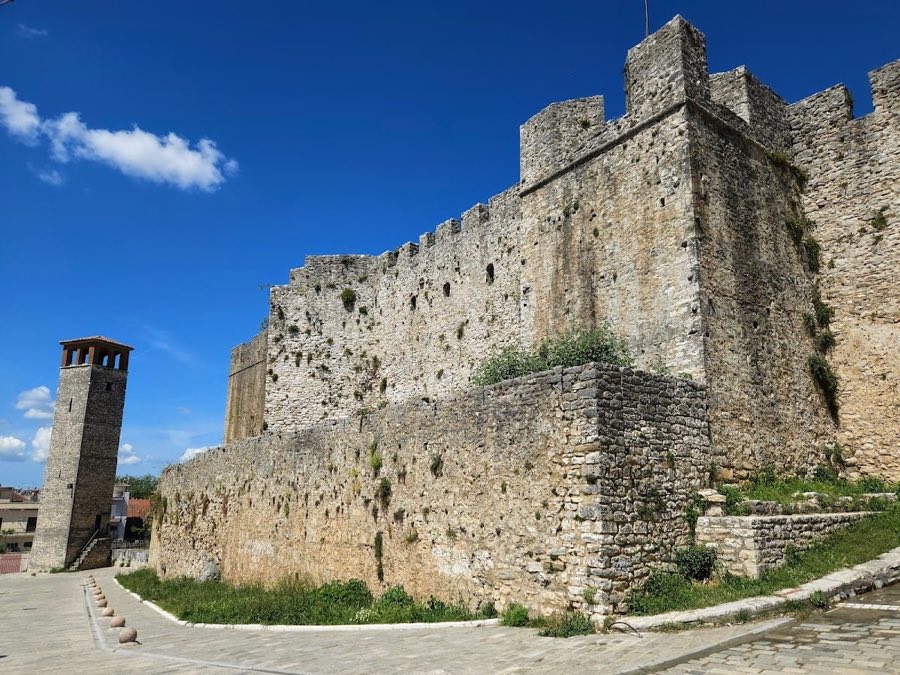 Arta Castle image