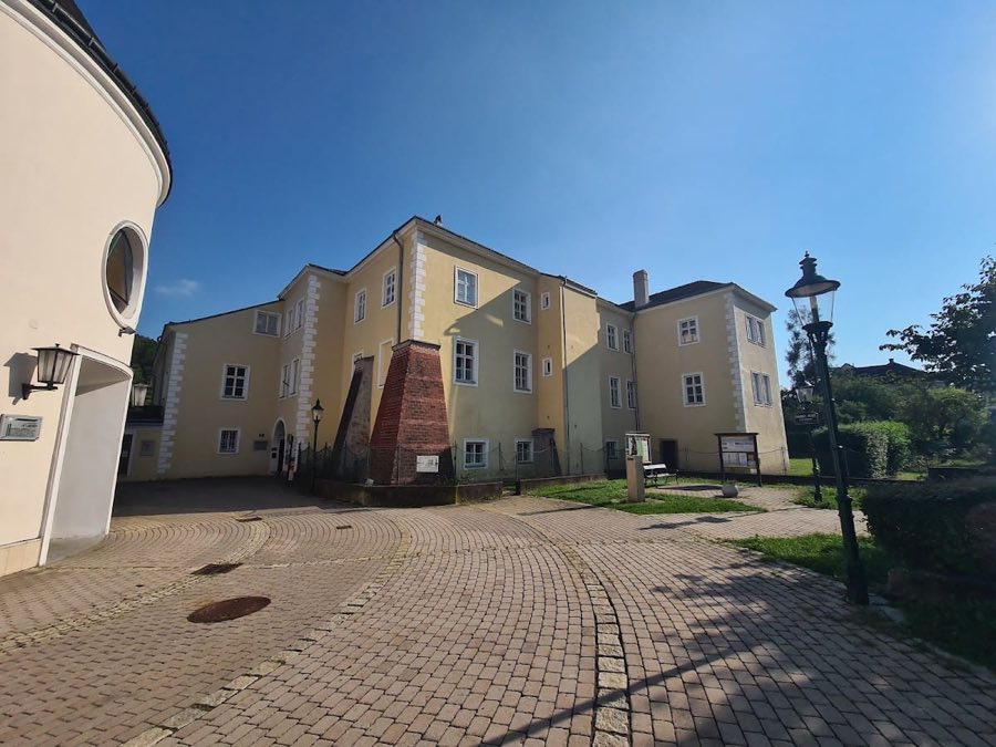 Schloss Purkersdorf image