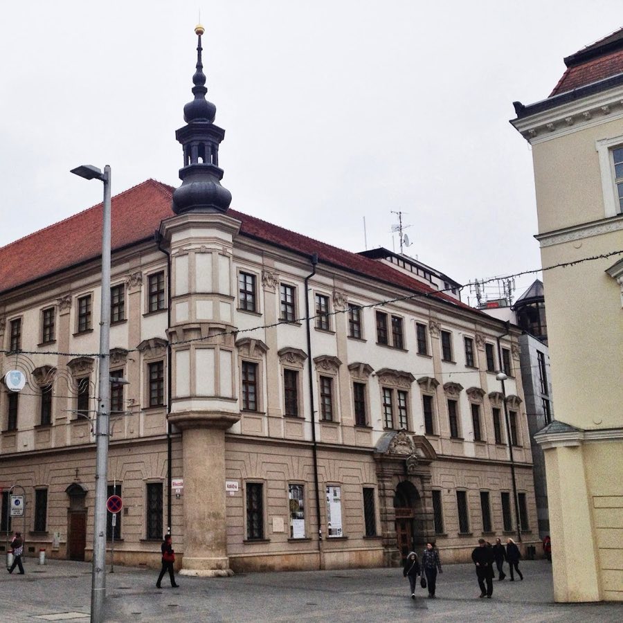 Palác šlechtičen, Brno image