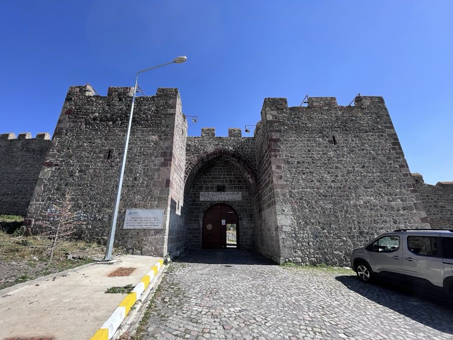 Ardahan Castle image