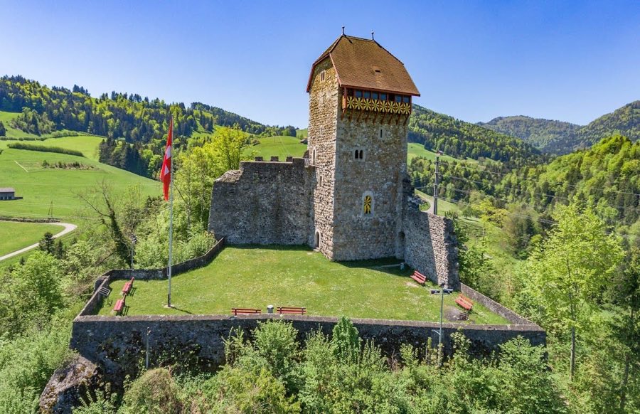 Iberg Castle image