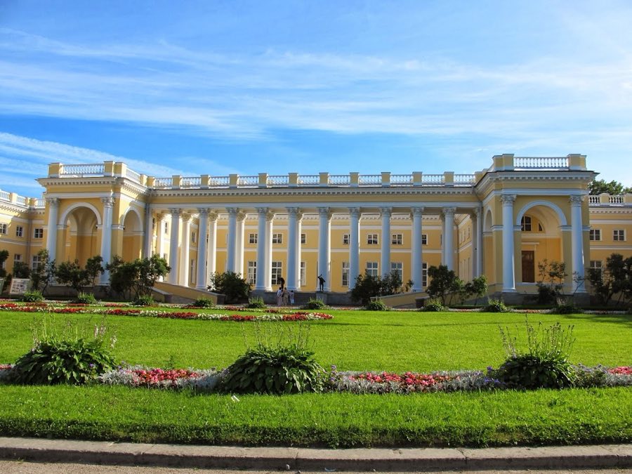 Alexander Palace image