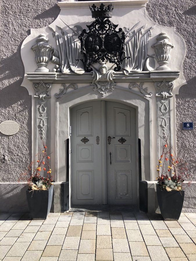 Schloss Kuenburg image