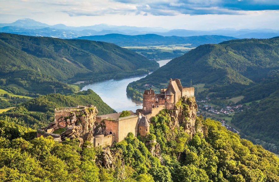 Aggstein Castle image