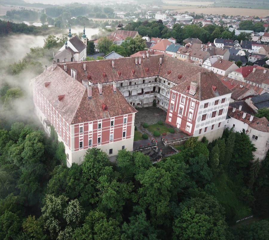 Opočno Castle image