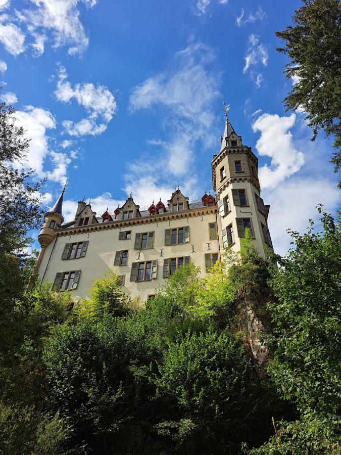 Meysembourg Castle image