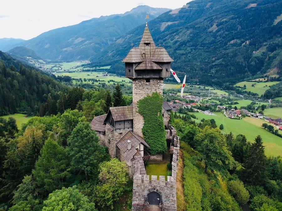 Niederfalkenstein Castle image