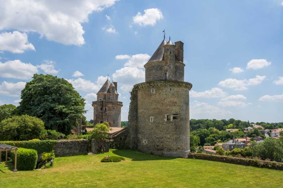 Château d'Apremont image