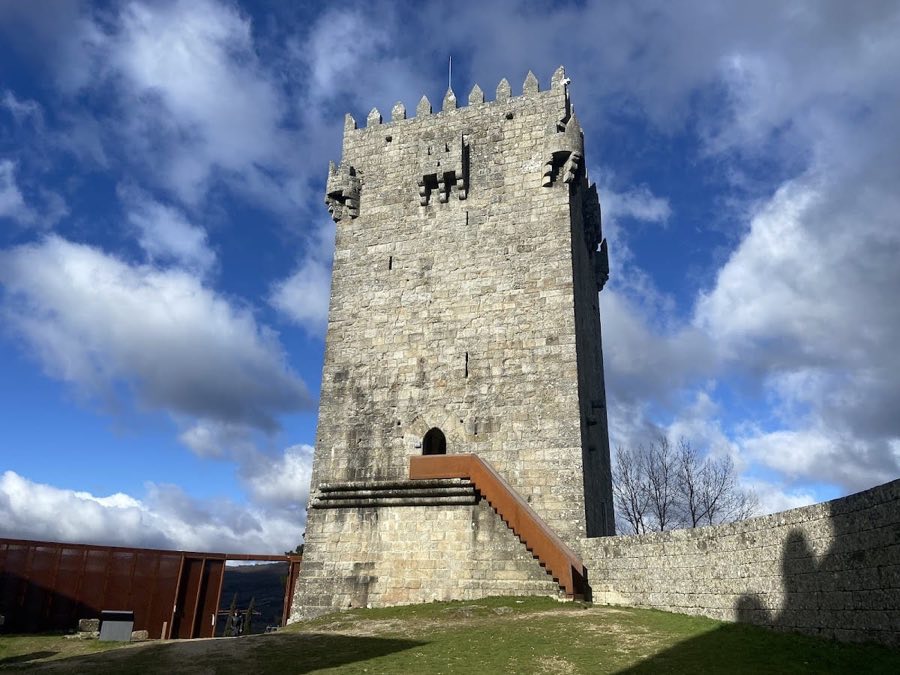 Montalegre Castle image