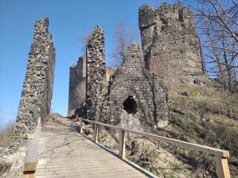 Egerberk Castle image