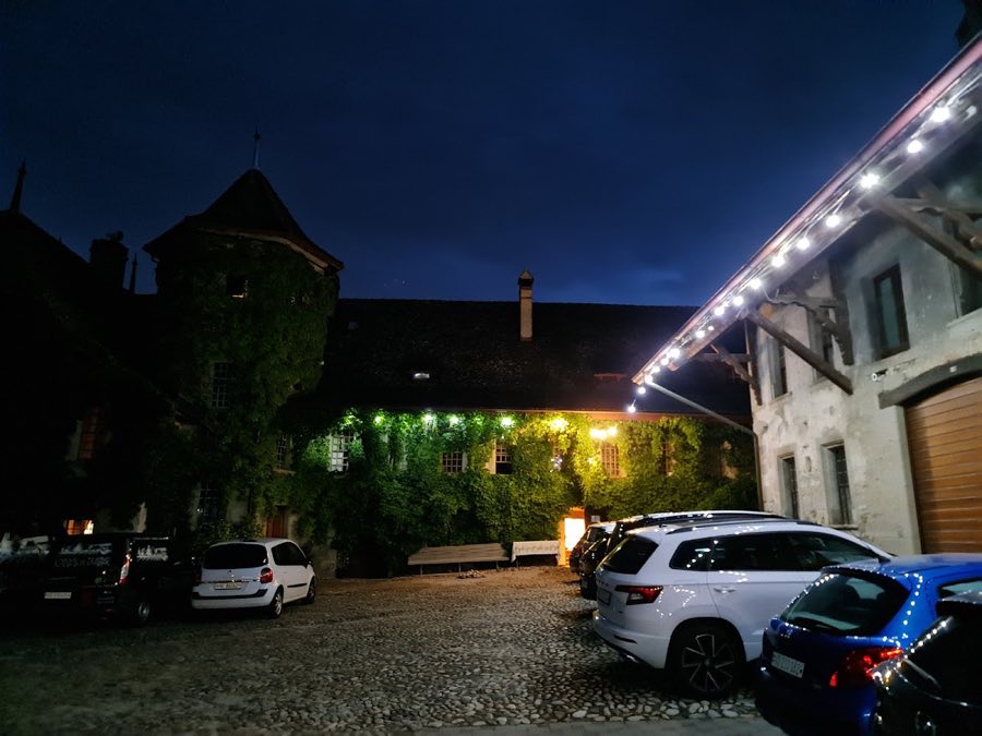Duillier Castle image