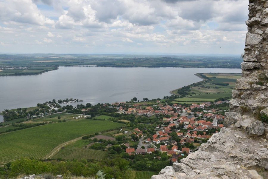 Dívčí hrady image