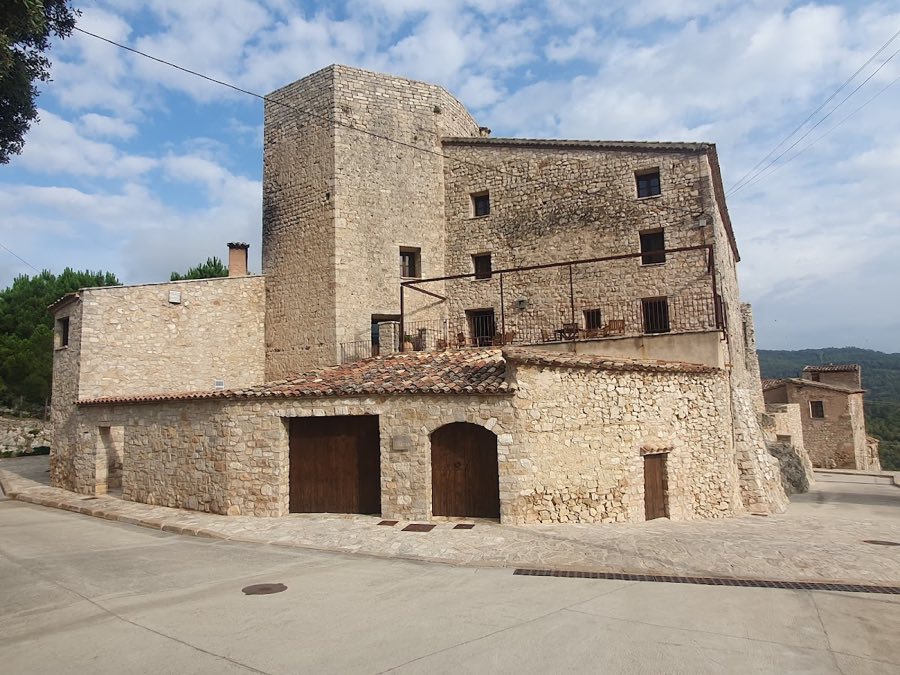 Castell d'Orpí image