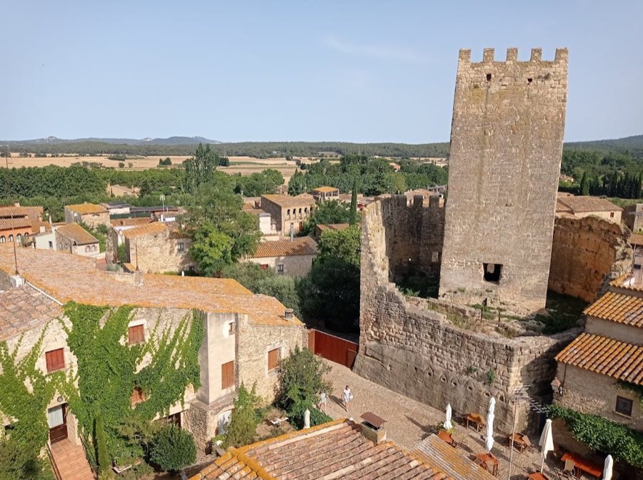Castell de Peratallada image