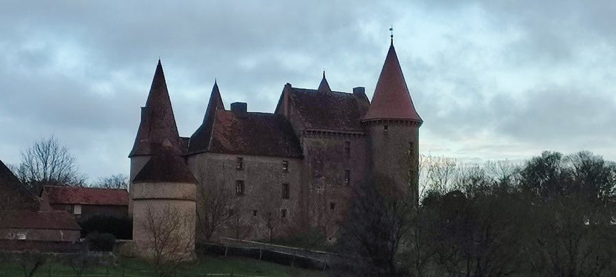 Chassy Castle image